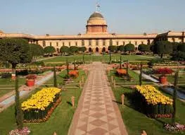 राष्ट्रपति भवन के मुगल गार्डन का भी नाम बदला, अब अमृत उद्यान कहलएगा