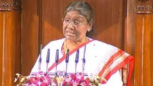 9 सालों में भारत को देखने का नजरिया बदला,विकसित राष्ट्र के लिए हर क्षण पूरी ताकत से काम करें- मुर्मू