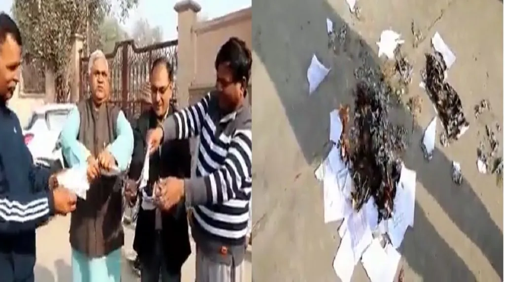 लखनऊ में जलाई गई रामचरितमानस की प्रतियां, स्वामी प्रसाद मौर्या के समर्थन में उतरी ओबीसी महासभा