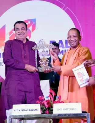 जल संसाधन, ऊर्जा, मानव संसाधन और शानदार कनेक्टिविटी है यूपी की पहचान: गडकरी