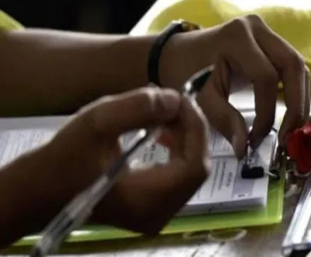 छात्र नेता के स्थान पर परीक्षा दे रहा मुन्ना भाई, कॉलेज प्रशासन ने पुलिस को सौंपा