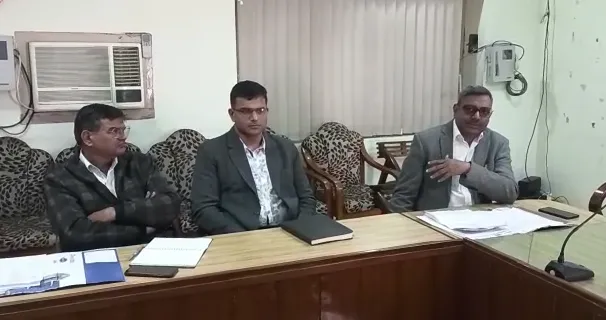 15 साल पुराने सरकारी वाहनों का नहीं होगा नवीनीकरण, स्क्रेपिंग पॉलिसी के तहत किए जाएंगे नष्ट