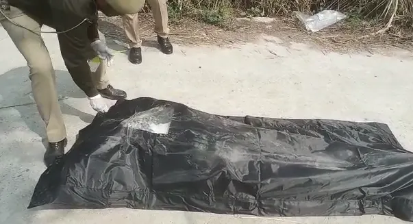 मुजफ्फरनगर में रतनपुरी गंग नहर पटरी के पर अज्ञात व्यक्ति का शव मिलने से सनसनी, शिनाख्त के प्रयास में जुटी पुलिस