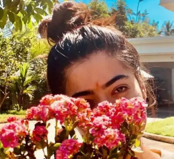 5 शहरों में लग्जरी फ्लैट के दावों पर तोड़ी चुप्पी, बोलीं- काश ऐसा सच होता