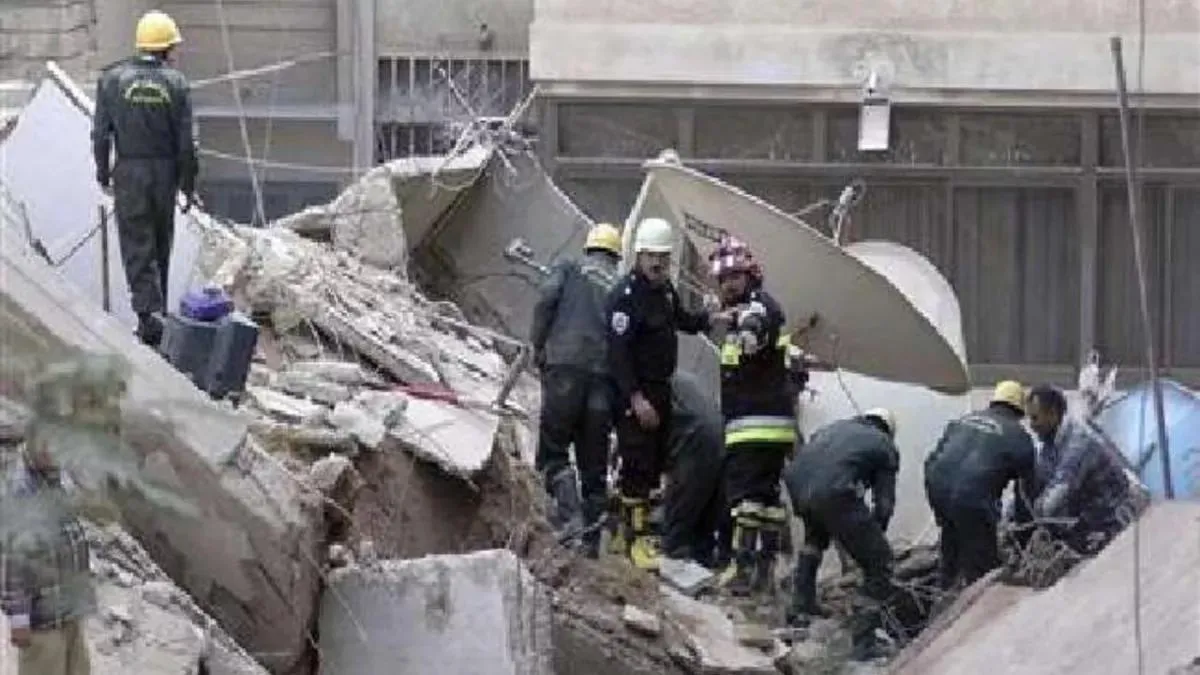मिस्र में गैस पाइप में विस्फोट से ढही इमारत, दो लोगों की मौत और 20 घायल