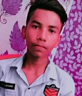 देवबंद में बाइक से गिरे किशोर की गन्ने से भरी ट्रैक्टर-ट्राली के नीचे आकर हुई मौत, पुलिस ने ट्रैक्टर चालक को लिया हिरासत में