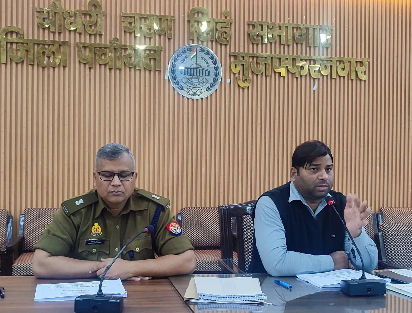 मिलावट खोरो पर एडीएम ने ठोका 9 लाख का जुर्माना, बेच रहे थे नकली पनीर, दूध,खोया और नमकीन