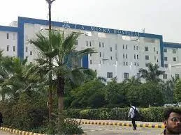 लखनऊ में कॉलेज की 9वीं मंजिल से गिरकर MBBS छात्रा की मौत, हत्या या आत्महत्या की गुत्थी सुलझाने में जुटी पुलिस