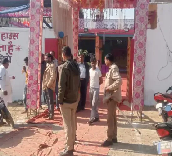 कानपुर में हर्ष फायरिंग में दूल्हे की चाची की मौत, चाचा कर रहे थे अंधाधुंध फायरिंग