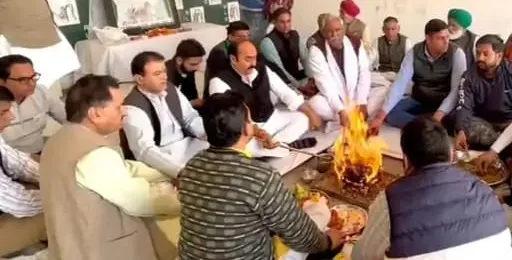 मुजफ्फरनगर रालोद कार्यालय में चाैधरी अजित सिंह को किया याद, 7 दिन तक चलेगा घर-घर जाना अभियान