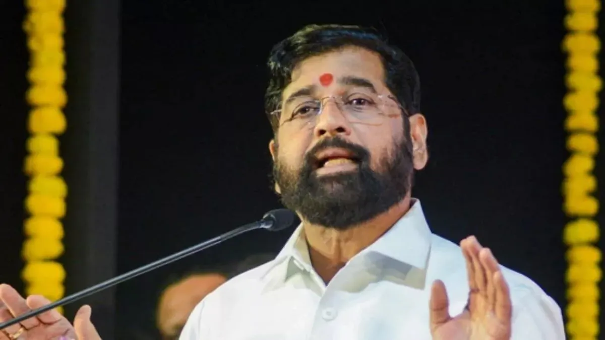 महाराष्ट्र बजट सत्र शुरू होने से पहले एकनाथ शिंदे ने छोड़ा प्रमुख विभागों का प्रभार