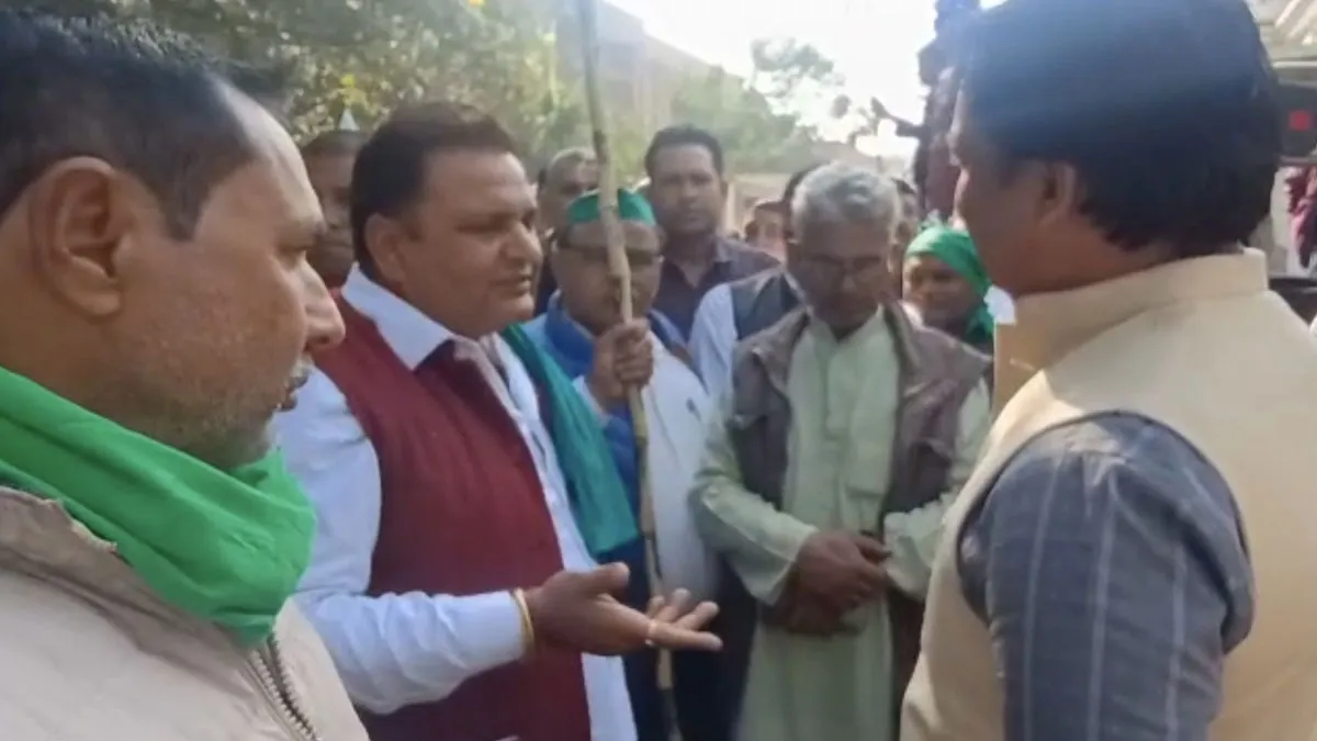 बिजनौर में 12 दिन से लापता दो छात्राएं: बेबस परिवार की गुहार- घर लौट आओ