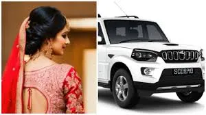 पति ने पैसे नहीं दिए… तो पत्नी ने कर डाली कार की धुनाई! | बिजनौर की अनोखी ‘कार स्टोरी’ वायरल