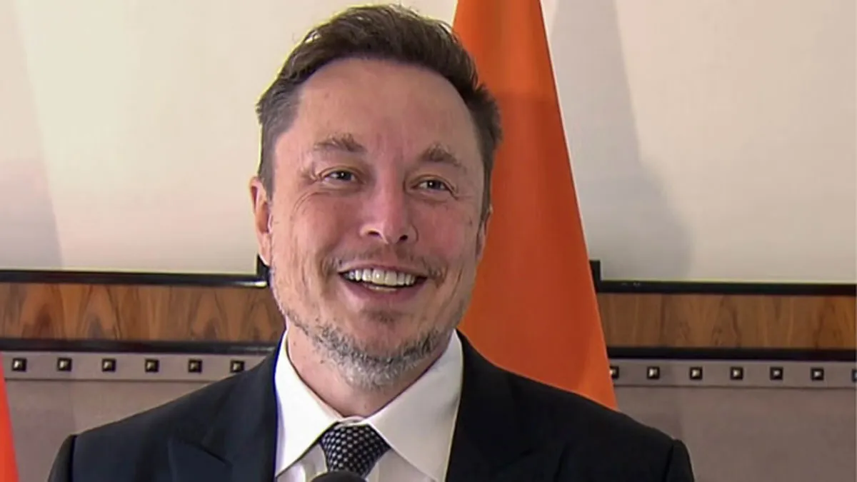 इलॉन मस्क का मास्टरप्लान: AI डेटा सेंटर्स पृथ्वी पर नहीं, बल्कि अंतरिक्ष और चंद्रमा पर होंगे..क्या हमें मिलेंगे एलियंस? जानें मस्क का विजन