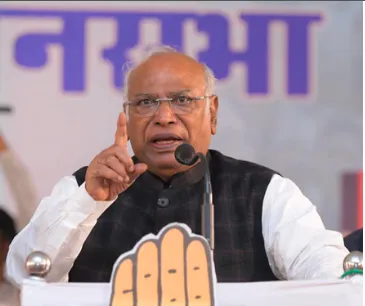  महागठबंधन सरकार बिहार को 20 वर्षों की लाचार व्यवस्था से मुक्ति दिलाएगी-मल्लिकार्जुन खड़गे