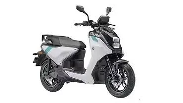 Yamaha EC-06 Electric Scooter का धमाकेदार अनवील, 4kWh बैटरी और 160km रेंज के साथ करेगी मार्केट में धमाल