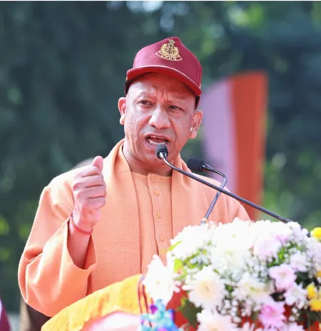 सेवा ही सम्मान है, अनुशासन ही पहचान है और राष्ट्रहित ही सर्वोच्च प्राथमिकता : सीएम योगी 