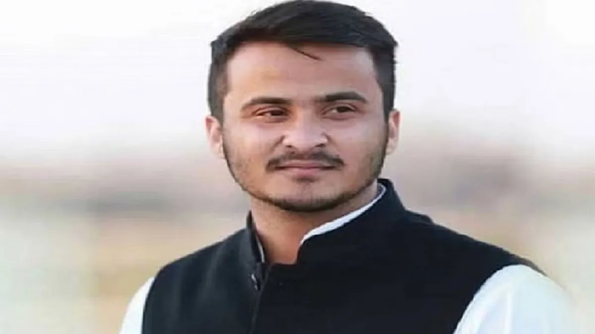 अब्दुल्ला आज़म को दोहरा कानूनी झटका: पासपोर्ट केस में भी सात साल की सजा, जुर्माना लगते ही बढ़ी मुश्किलें