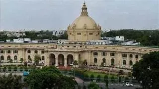 विधानसभा सत्र 2026: सदन में दिखा शेरो-शायरी का अनूठा अंदाज़! विपक्ष और नेता प्रतिपक्ष ने एक-दूसरे पर शायराना अंदाज़ में कसे तीखे तंज