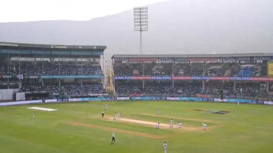 IND vs SA Pitch Report : विशाखापट्टनम में सीरीज का फाइनल मुकाबला टॉस बनेगा गेमचेंजर जानिए पिच का ताजा हाल