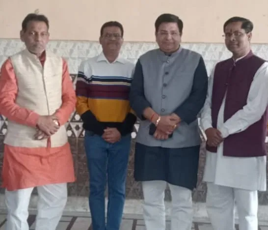 हाई कोर्ट बेंच की मांग को लेकर 17 दिसंबर को पश्चिम यूपी बंद, उत्तर प्रदेश उद्योग व्यापारी सुरक्षा संगठन ने दिया पुरजोर समर्थन