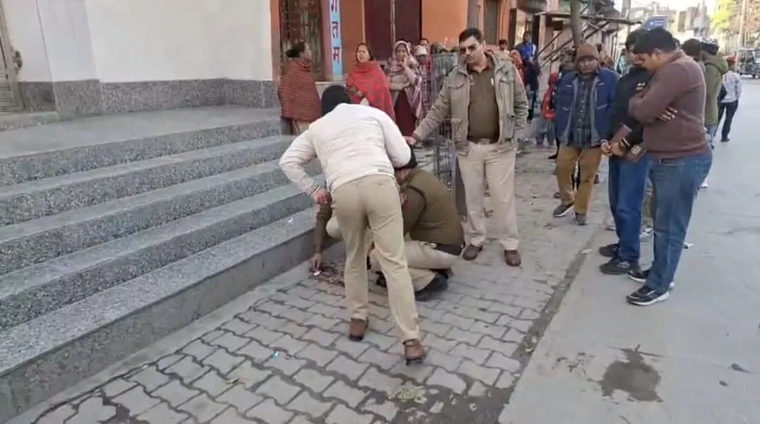 रोहतक:दो गुटों में खूनी संघर्ष,युवक की तेजधार हथियार से हत्या