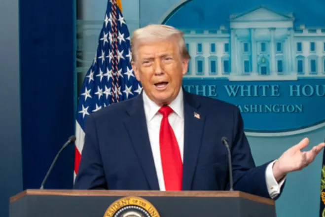 ट्रंप की चेतावनी से भड़का ईरान, बोला-अमेरिका ने हमला किया तो इजरायल को करेंगे टारगेट 