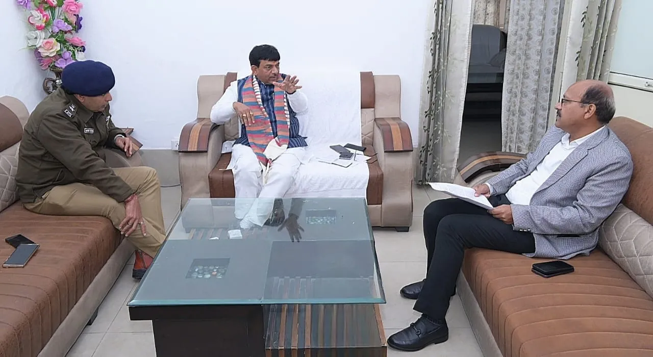 सोनू कश्यप हत्याकांड: मंत्री कपिल देव अग्रवाल ने DM-SSP को किया तलब, बोले- दोषियों पर होगी कठोरतम कार्रवाई