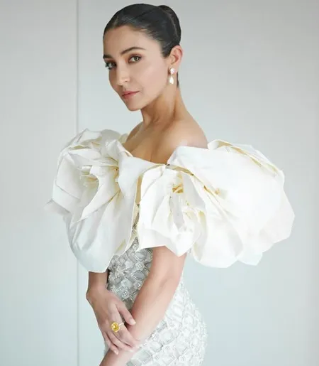 थल सेना दिवस: अनुष्का शर्मा से नकुल मेहता तक, आर्मी से है इन सितारों का गहरा नाता 