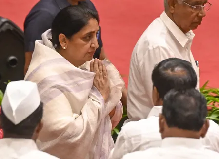 महाराष्ट्र: डिप्टी सीएम सुनेत्रा पवार ने पीएम मोदी को जताया आभार, ईमानदारी और समर्पण से काम करने का संकल्प 