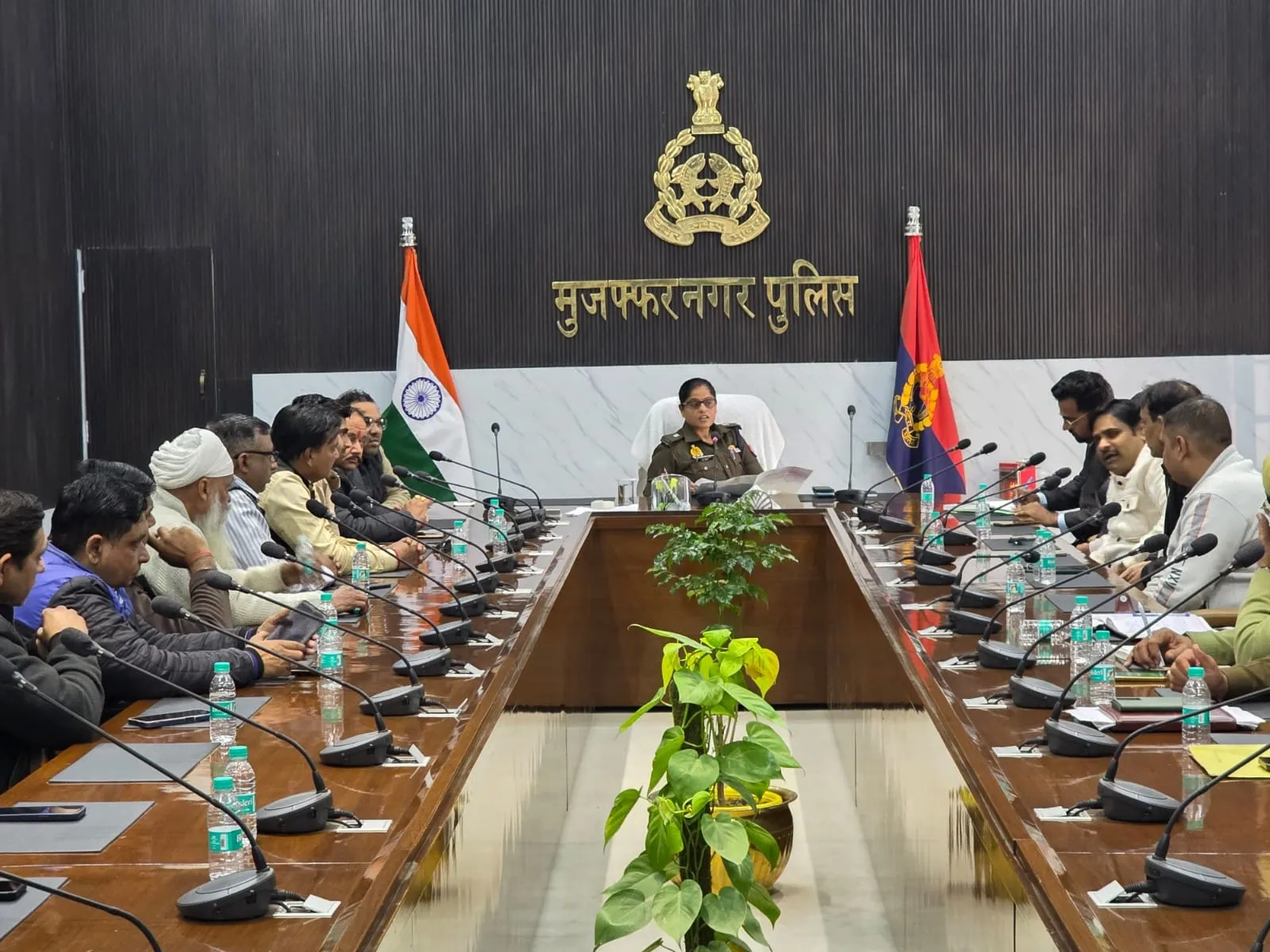 मुज़फ्फरनगर में व्यापारियों को साइबर ठगी से बचने के दिए टिप्स, कैश परिवहन पर पुलिस को दें सूचना: एसपी क्राइम