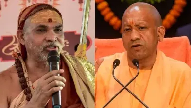 सीएम योगी पर स्वामी अविमुक्तेश्वरानंद का अब तक का सबसे बड़ा हमला, बोले—“हर वक्त गुस्से में रहने वाला सीएम प्रदेश के लिए घातक”