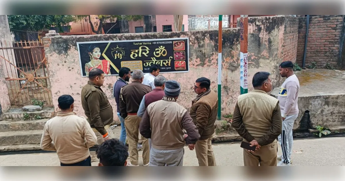 मुज़फ्फरनगर में मंदिर के पास मांस मिलने से मचा कोहराम, अफवाहों का बाजार हुआ गर्म, दहशत में रहे ग्रामीण