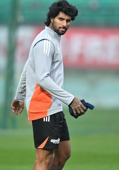 टीम इंडिया को झटका: तिलक वर्मा न्यूजीलैंड सीरीज से बाहर; श्रेयस अय्यर टीम में बरकरार