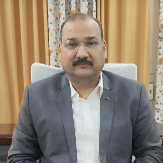 मेरठ में मतदाता पुनरीक्षण अभियान शुरू, 06 मार्च को होगा अंतिम प्रकाशन, इन तीन तारीखों पर लगेंगे विशेष कैंप