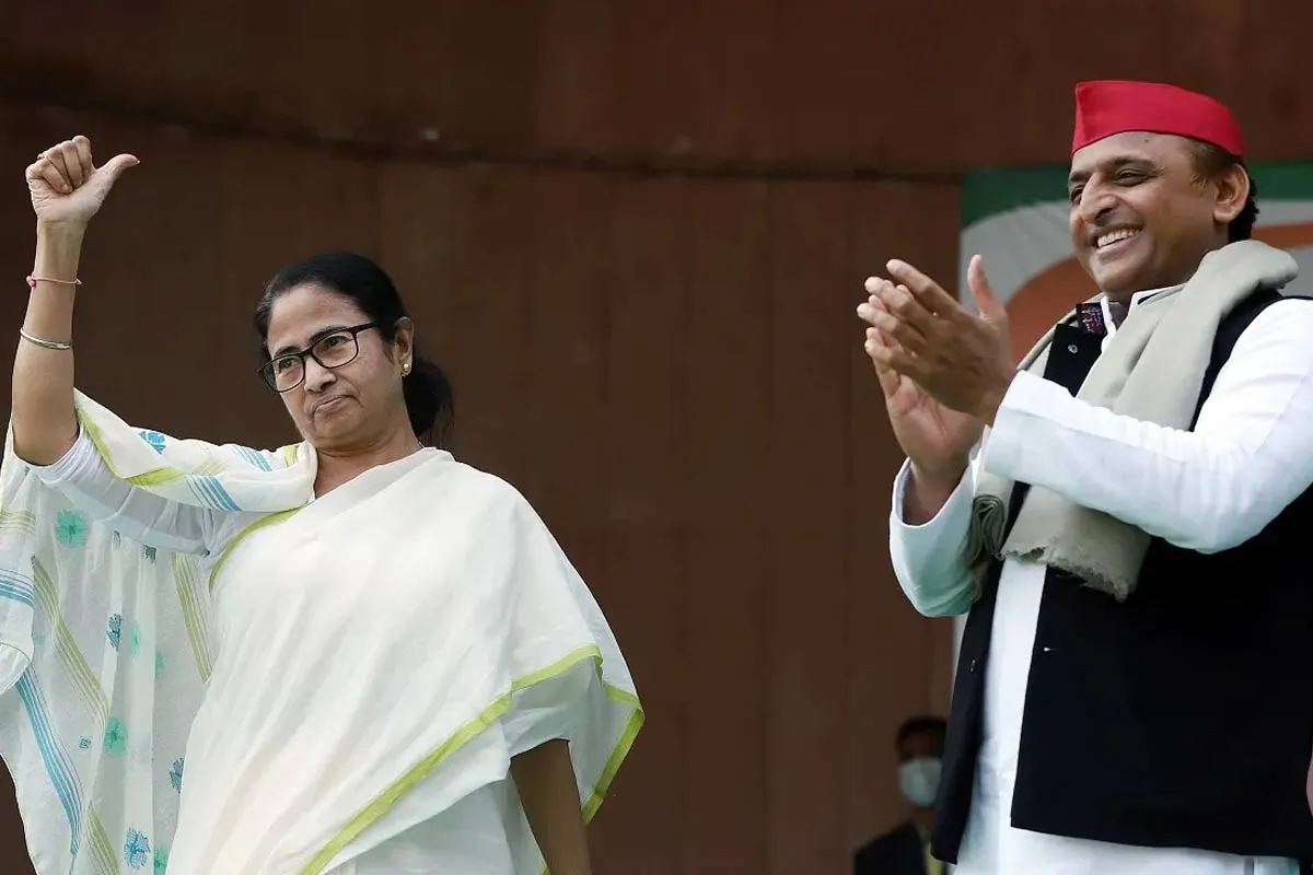 अजीत पवार की मौत पर ममता बनर्जी ने जताई साजिश की आशंका, सुप्रीम कोर्ट की निगरानी में जांच की मांग