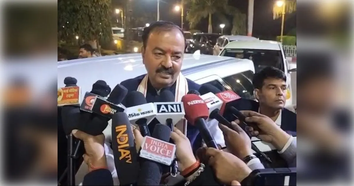 शंकराचार्य स्नान कर पुण्य अर्जित करें, सरकार अपना काम कर रही है: उपमुख्यमंत्री केशव प्रसाद मौर्य