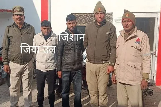 मेरठ: लिसाड़ी गेट फायरिंग मामले में पुलिस की बड़ी कार्रवाई, दो बदमाश तमंचों के साथ गिरफ्तार