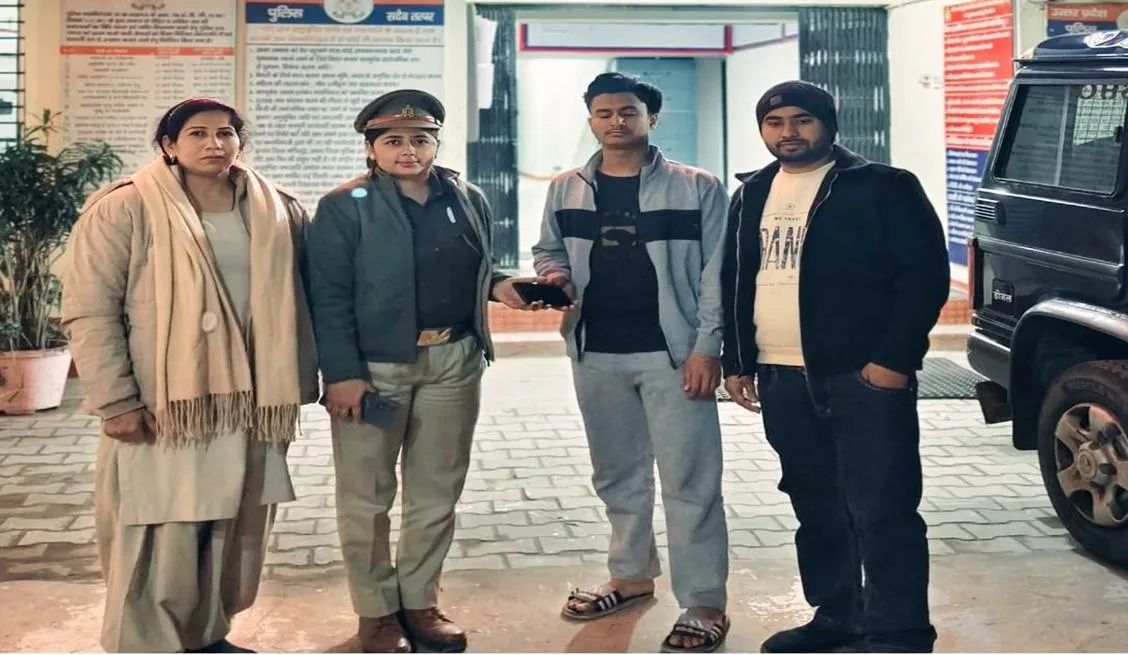 मेरठ: थाना नौचंदी की टीम ने गुम मोबाइल फोन बरामद कर पीड़ित को सौंपा