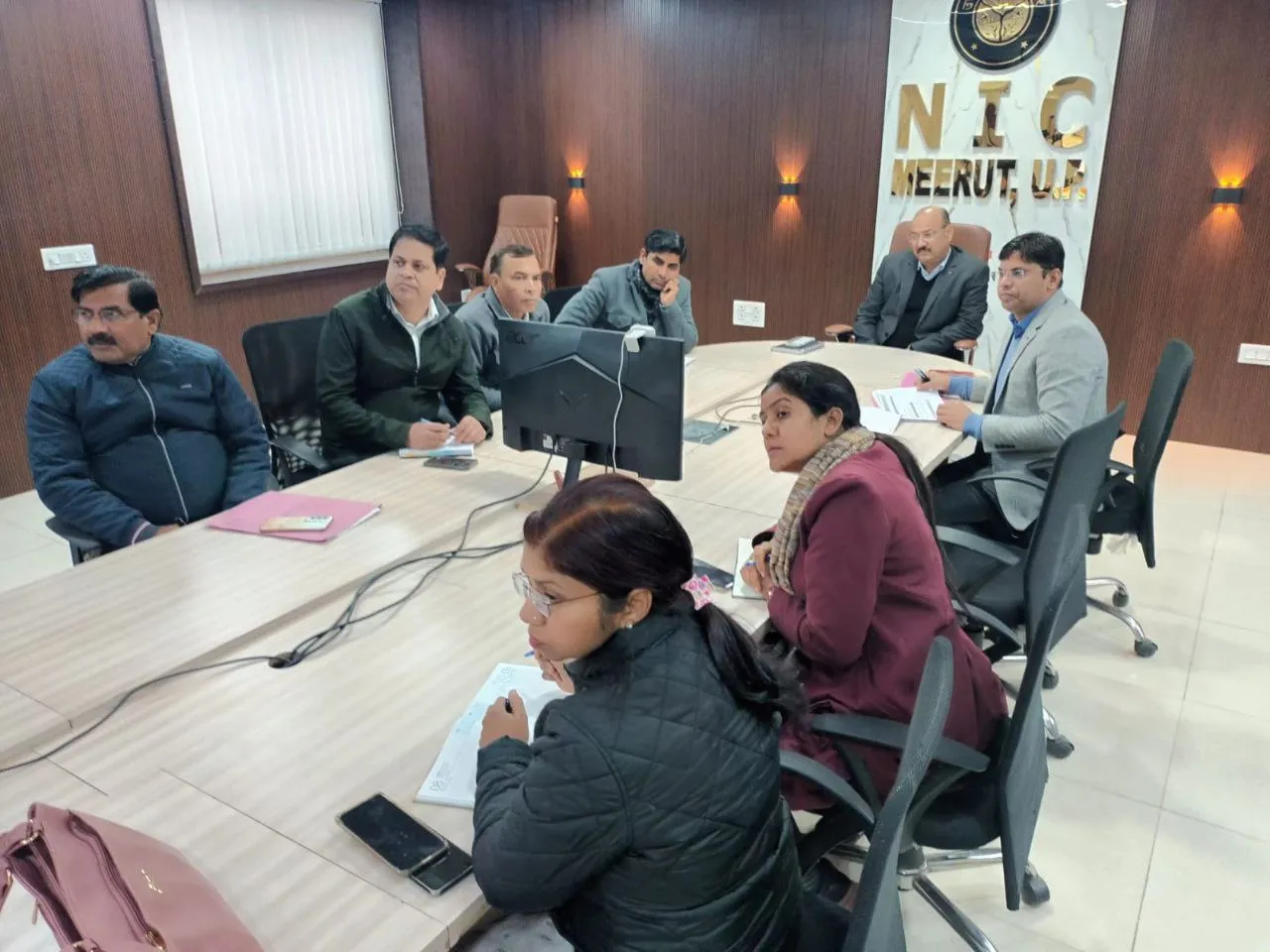 मेरठ: 2027 की जनगणना की तैयारी, 9361 कार्मिक तैनात, डिजिटल सेंसस में नागरिक भी स्वयं डेटा दर्ज कर सकेंगे