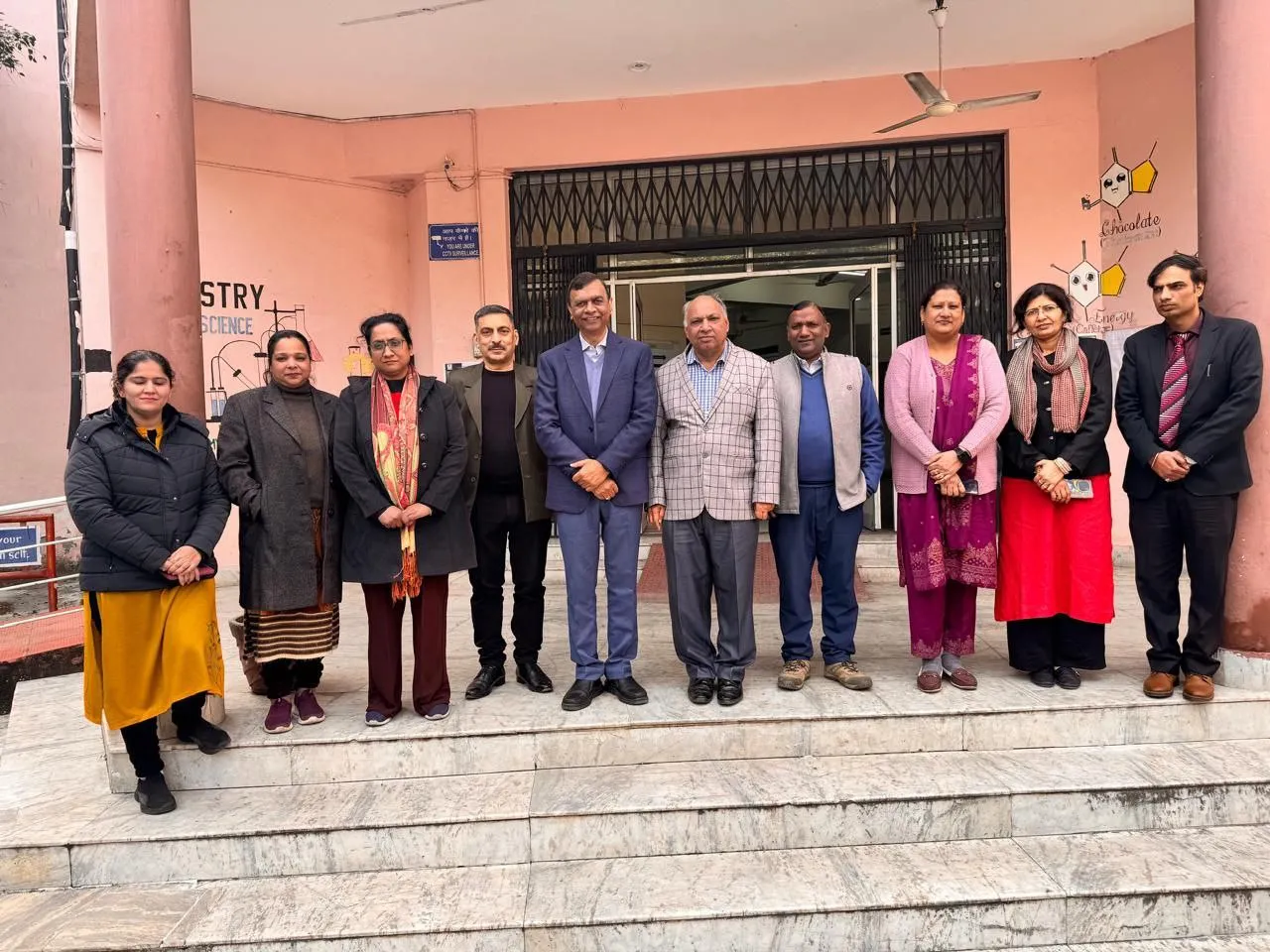 शोध का उद्देश्य उद्योग एवं राष्ट्र की समस्याओं के  समाधान के लिए: प्रो.वीके बरनवाल