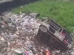 मेरठ कैंट में खुले नाले में ई-रिक्शा गिरा, चालक की मौत; प्रशासन की लापरवाही पर उठे सवाल