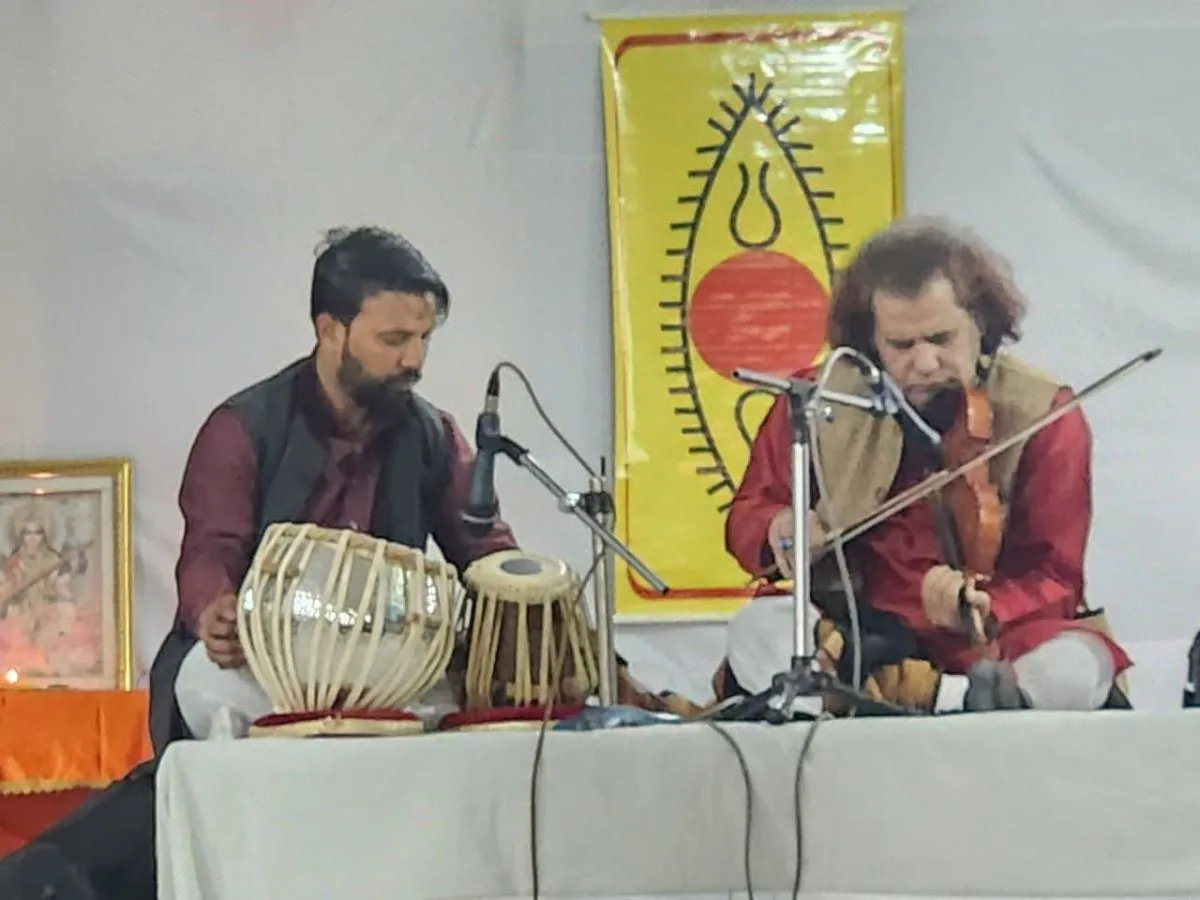 मुजफ्फरनगर: स्पिक मैके कार्यक्रम में गूंजा उस्ताद जौहर अली के वायलिन का जादू