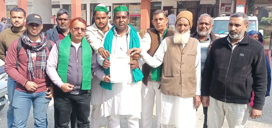 सहारनपुर: किसान सेना ने पटवारी पर कब्जा रोकने का आरोप लगाकर उच्च स्तरीय जांच की मांग की