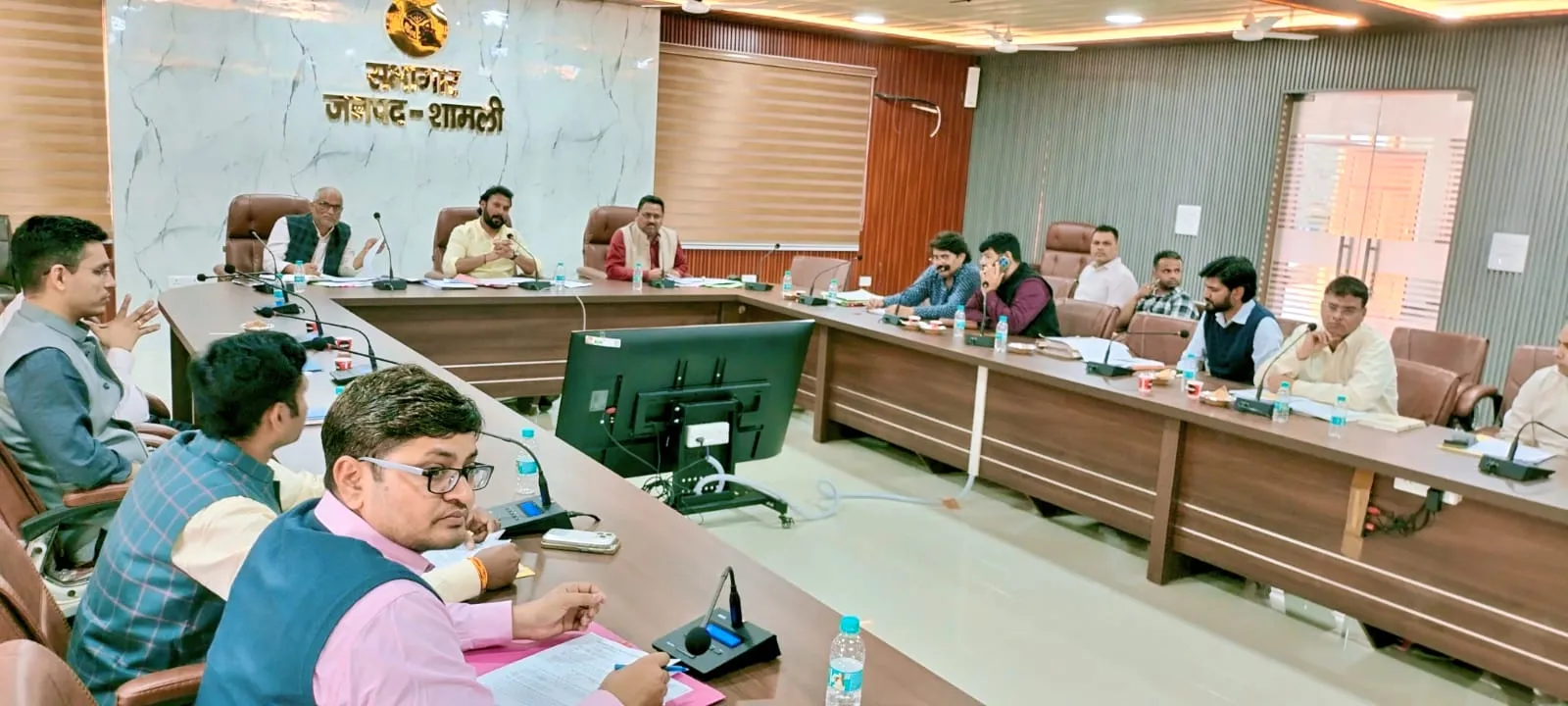 शामली में नदी संरक्षण और वृक्षारोपण पर जिलाधिकारी सख्त, लापरवाही बरतने वाले पांच नगर निकायों को कारण बताओ नोटिस