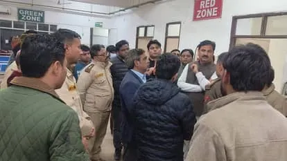 सहारनपुर-अंबाला हाईवे पर दर्दनाक सड़क हादसा: युवक की मौत, तीन साथी गंभीर रूप से घायल