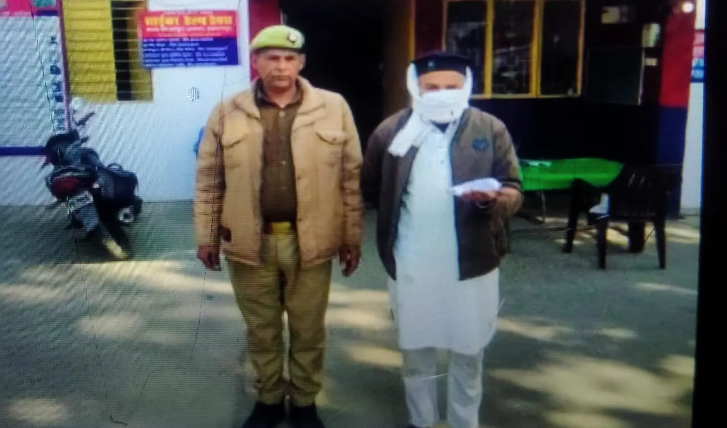 सहारनपुर में मिर्जापुर पुलिस ने 1.5 ग्राम अवैध चरस के साथ नशा-तस्कर को गिरफ्तार किया