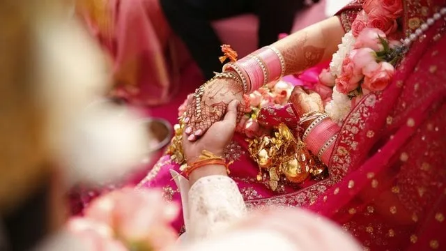 सहारनपुर: दूल्हे ने 11 लाख का शगुन लौटाया, सिर्फ एक रुपया लेकर पेश की मिसाल