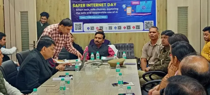 नोएडा में सुरक्षित इंटरनेट दिवस पर साइबर जागरूकता कार्यशाला का आयोजन