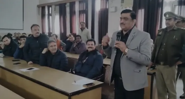 मुजफ्फरनगर: भाकियू-प्रशासन और उद्योगपतियों की दूसरी बैठक, क्षेत्रवासी कुछ हद तक संतुष्ट